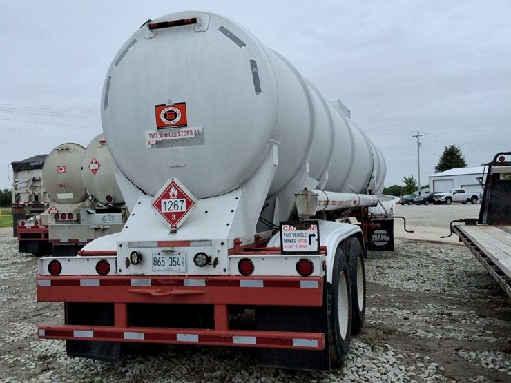 1987-trailmaster-tanker-image-11
