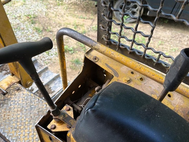 1988-deere-550g-image-41