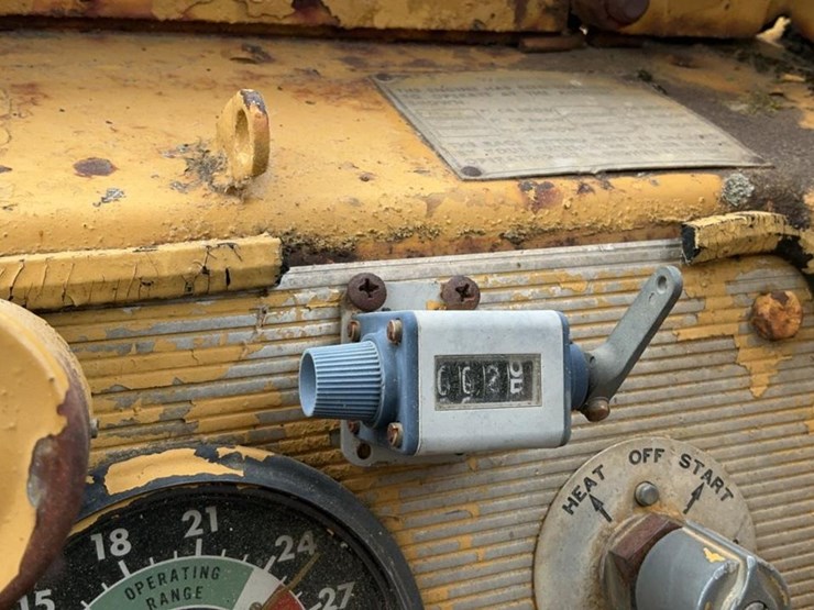 caterpillar-621-image-33