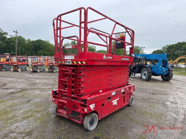 2020-lgmg-as4650e-electric-scissor-lift-image-2