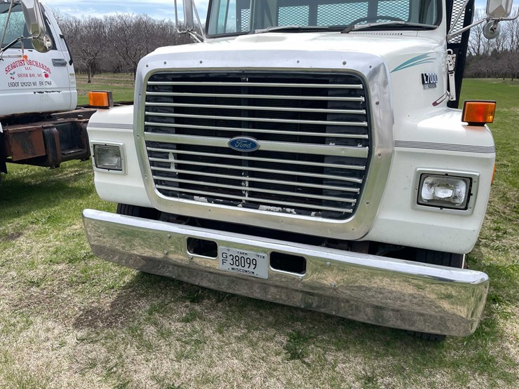 ford-l7000-image-34