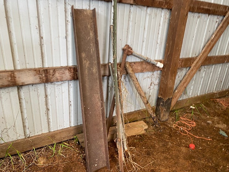 #3612-•-large-assortment-of-metal-image-6