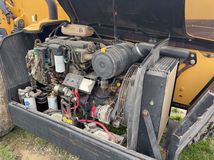 2006-caterpillar-560b-image-20