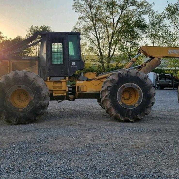 2006 DEERE 648