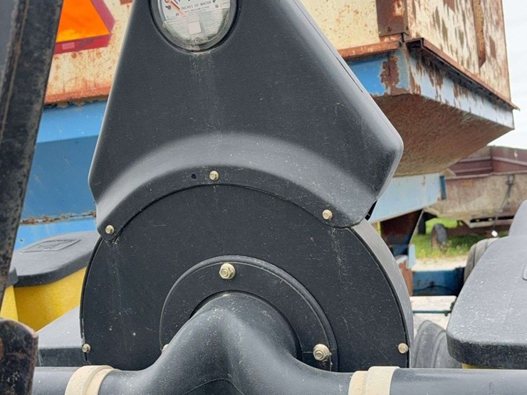 john-deere-7200-image-12