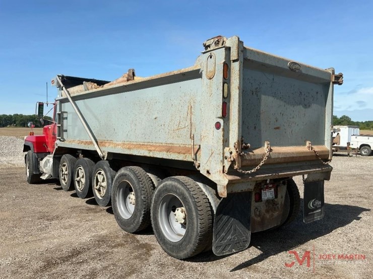 1998-mack-rd688s-image-13