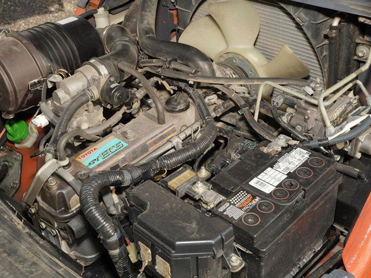toyota-8fgcu25-image-14