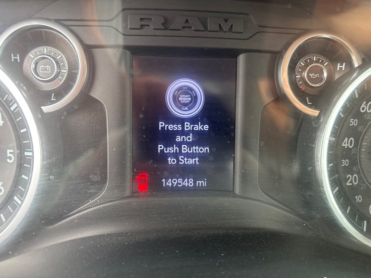 2020-dodge-3500-image-11