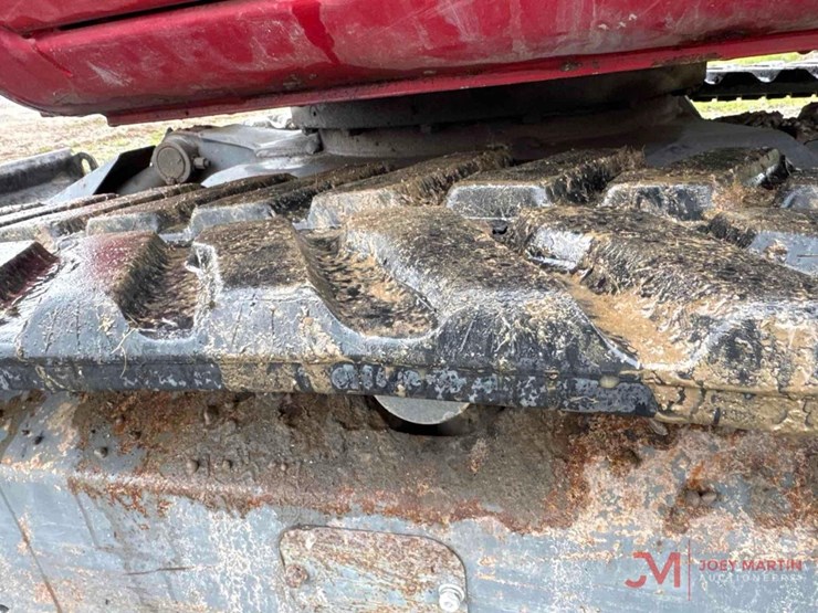 2019-takeuchi-tb235-2-image-23