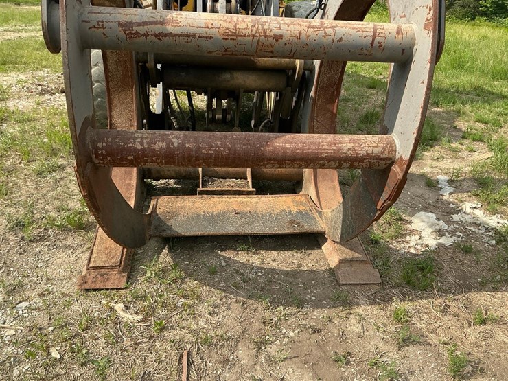 #119-•-volvo-log-grapple-forks-image-7