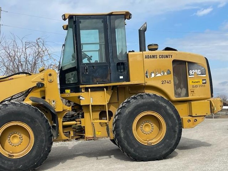 caterpillar-928gz-image-11