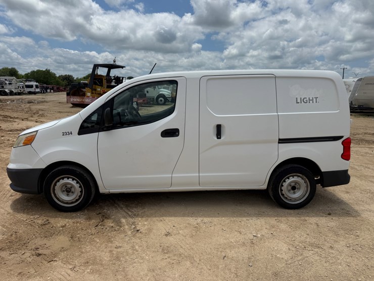2014-chevrolet-city-express-image-8