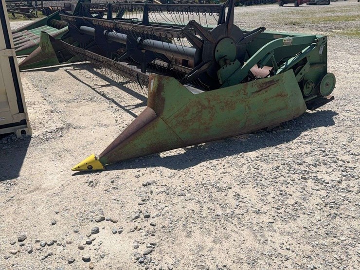 john-deere-218-image-1