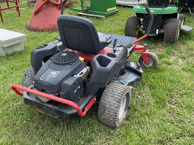 troybilt-zero-turn-lawn-mower-(untested)-image-4