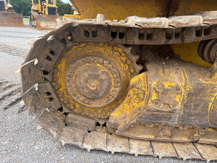 komatsu-d65exi-18-image-15