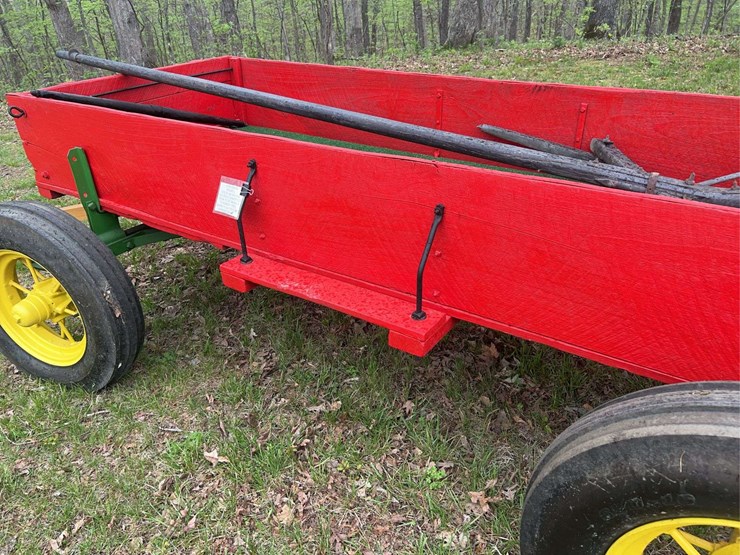 john-deere-wagon-image-22