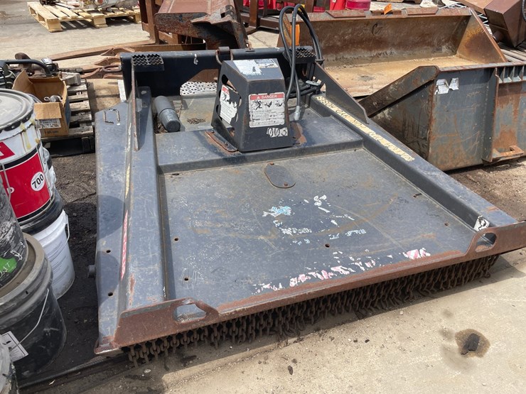 #6019-•-2017-bradco-hydraulic-brush-cutter-image-2