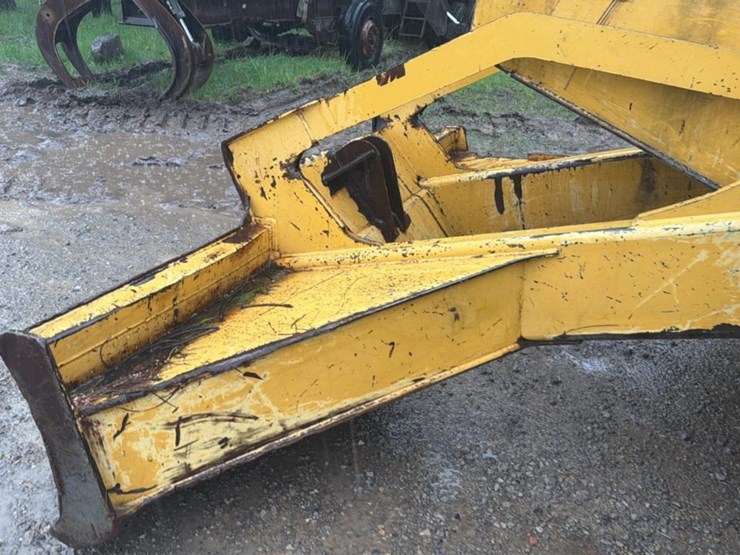 1996-deere-748g-image-18