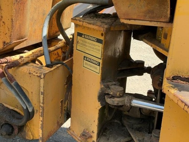 #131-•-bell-off-road-dump-truck-image-51