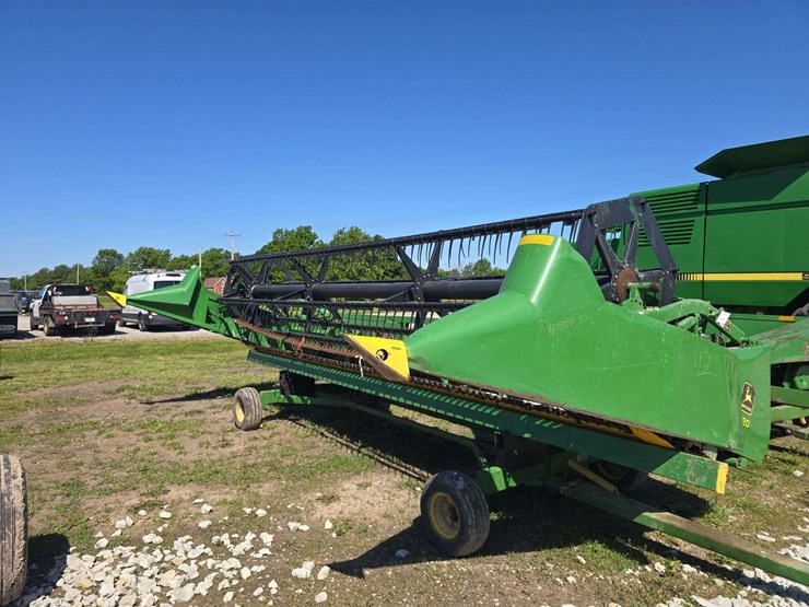 john-deere-920-image-1