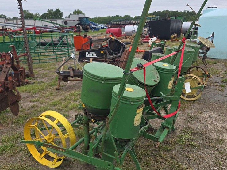john-deere-2-image-3