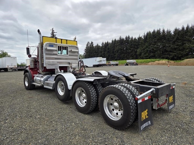2012-kenworth-t800-image-7