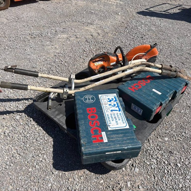 #44 • PALLET OF TOOLS