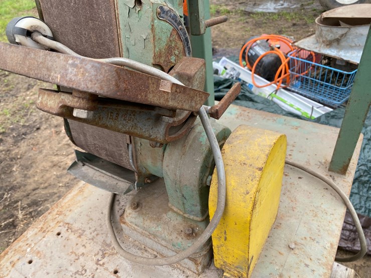#3517-•-rockwell-belt-sander-image-4