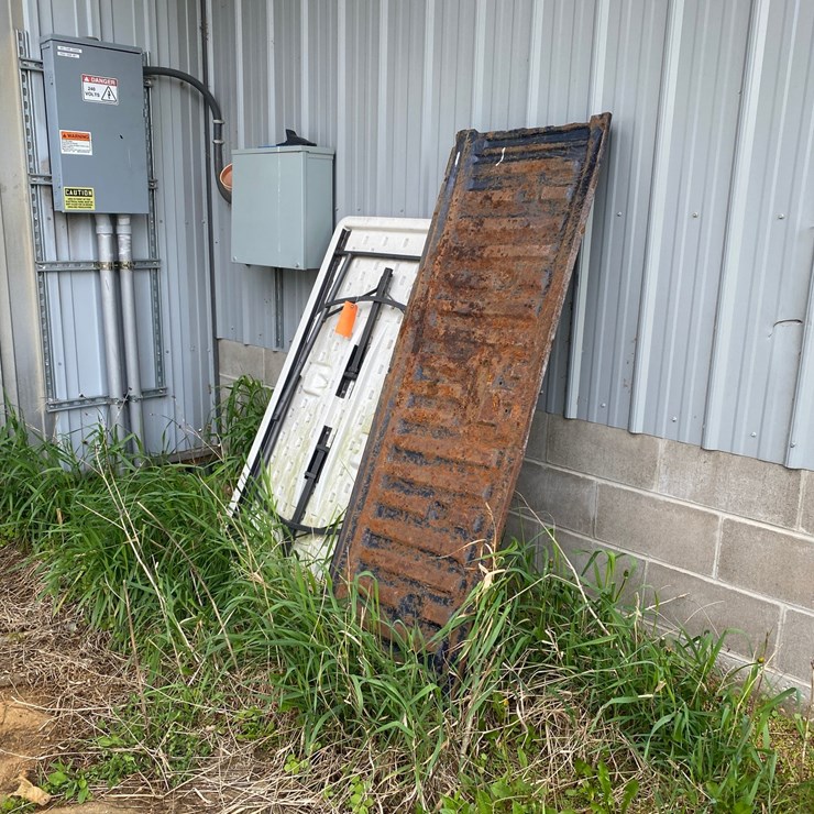 #3615 • Poly Folding Table, Ford Tailgate, and Sheet Metal