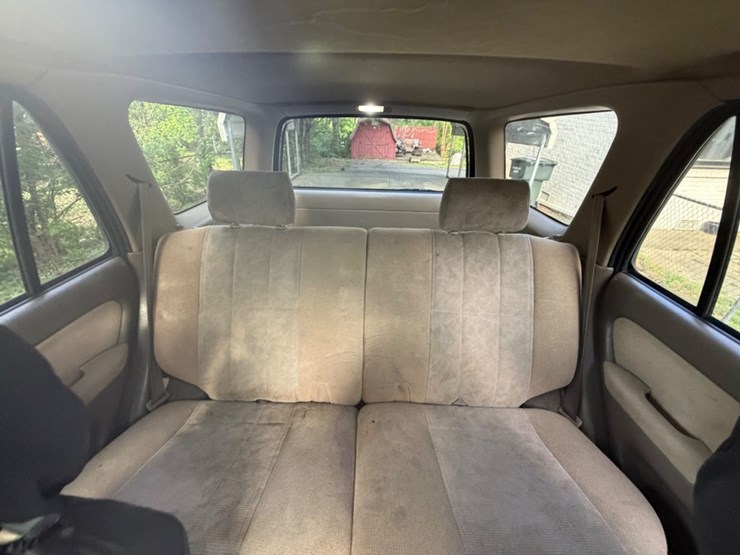 1999-toyota-4-runner-image-8