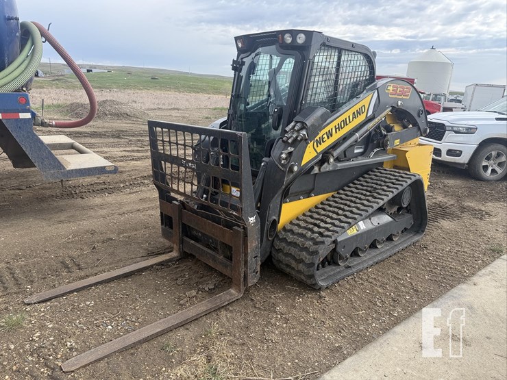 2021-new-holland-c332-image-1