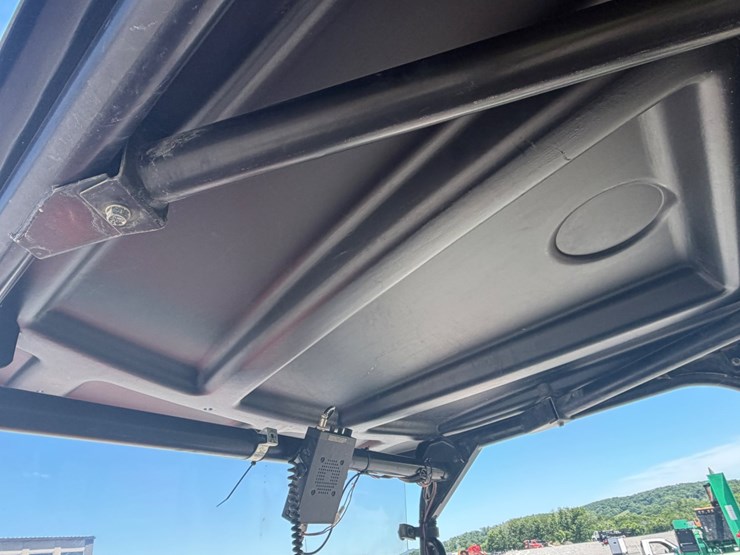 kubota-rtvx1140-image-13