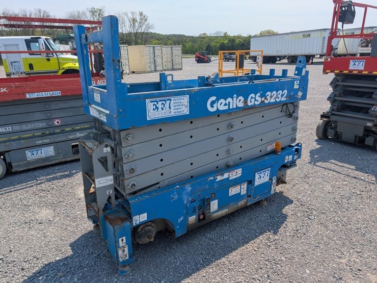 2011-genie-gs3232-image-3
