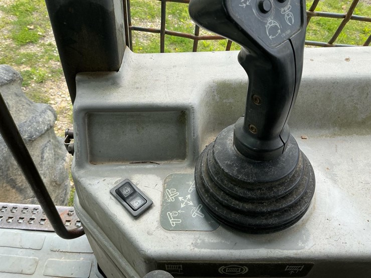1995-caterpillar-525-image-25
