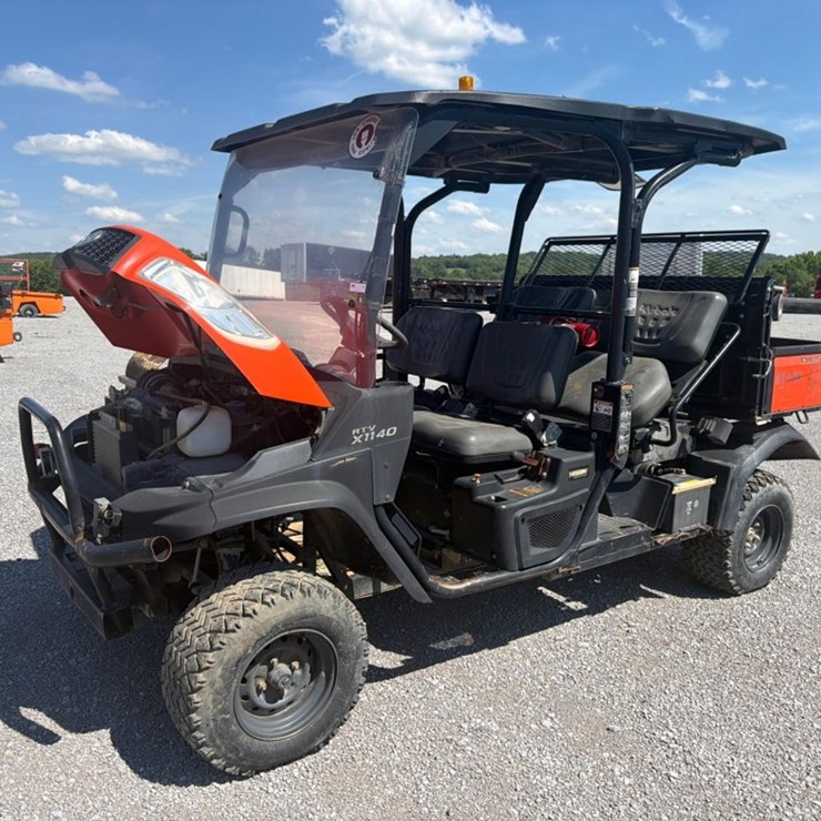 2018 KUBOTA RTVX1140