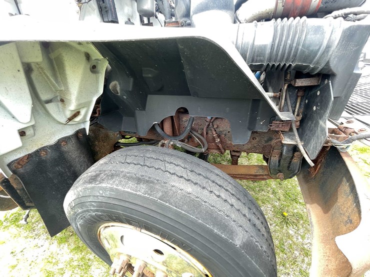 #4157-•-2000-gmc-c7500-(has-wi,-title)-image-123