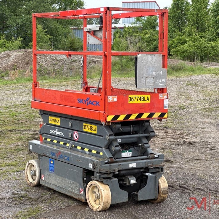 2016 SKYJACK SJIII3219