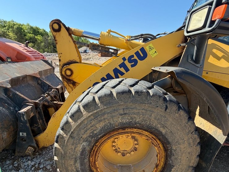 2016-komatsu-wa320-7-image-20