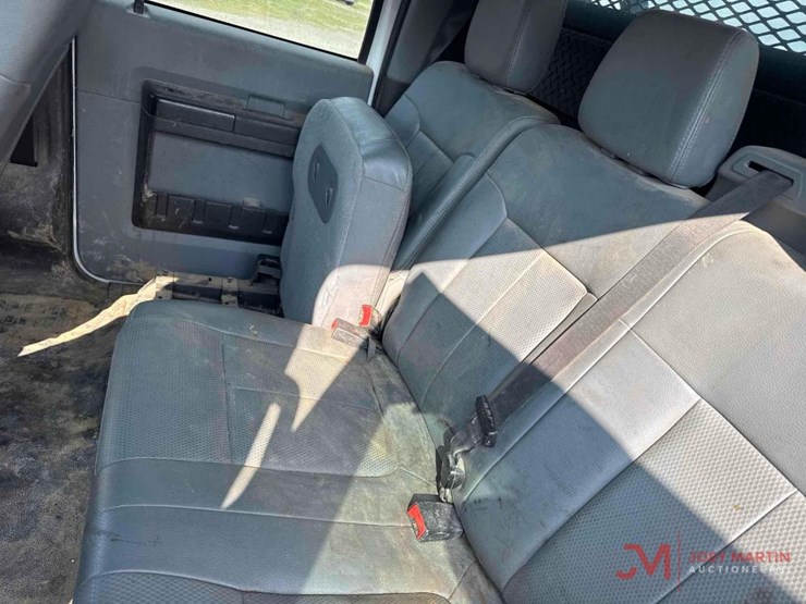 2011-ford-f550-xl-image-28