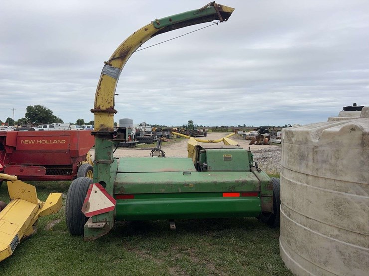 john-deere-3960-image-10