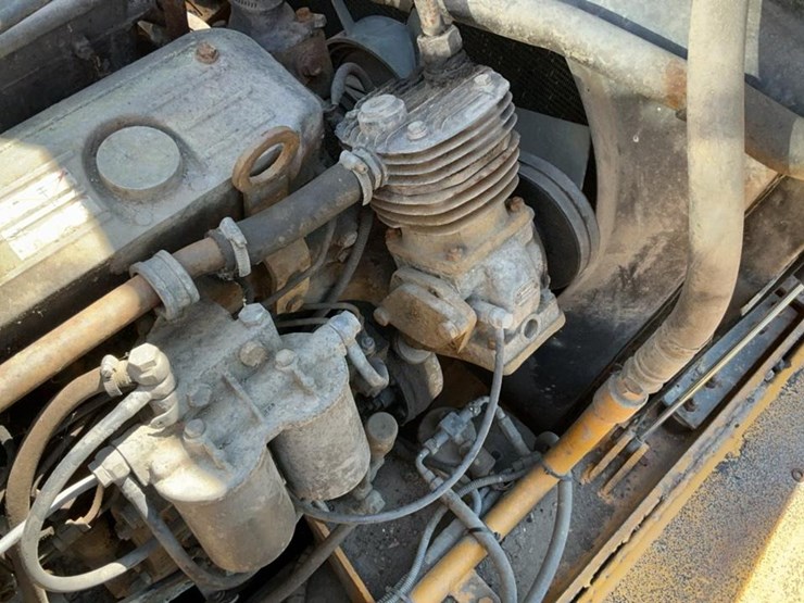 #131-•-bell-off-road-dump-truck-image-12
