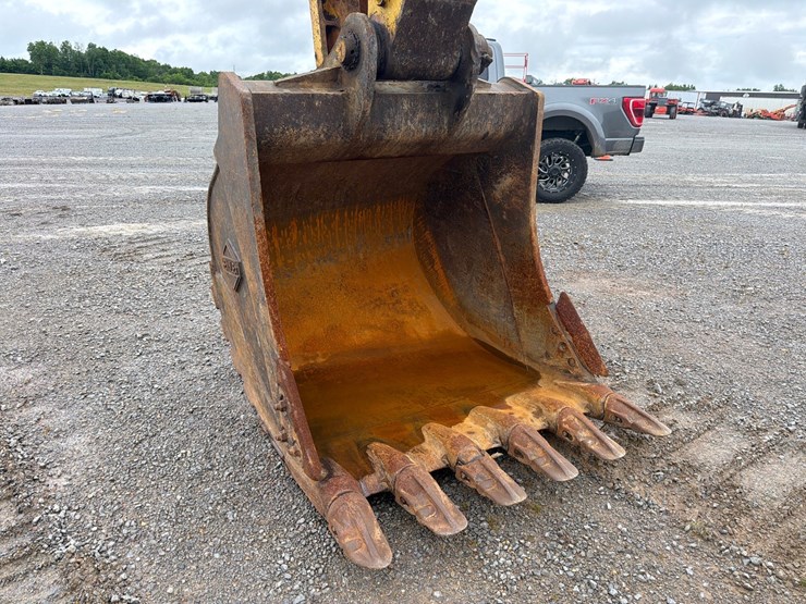 komatsu-pc360-lc-10-image-56