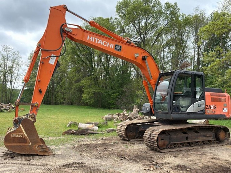 2012-hitachi-zx160-image-1