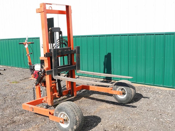 #107-•-2006-rough-terrain-walk-behind-forklift-image-4