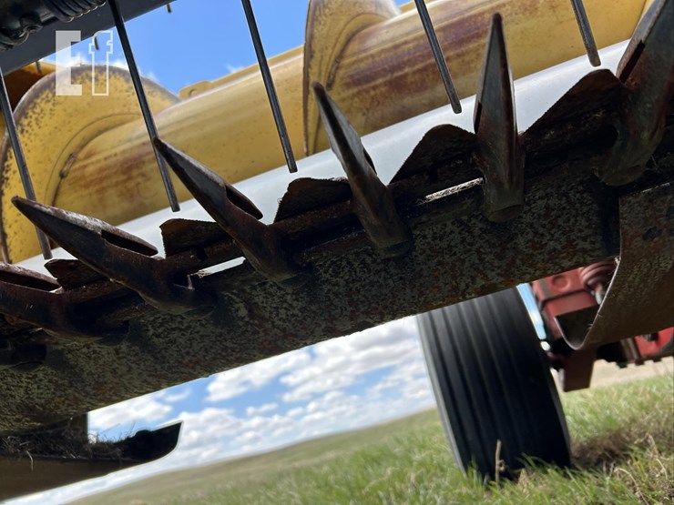 new-holland-1475-image-32