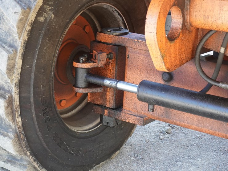 2000-jlg-600sj-image-46