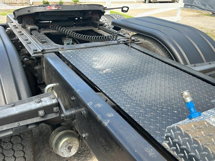 2006-kenworth-t800-image-51