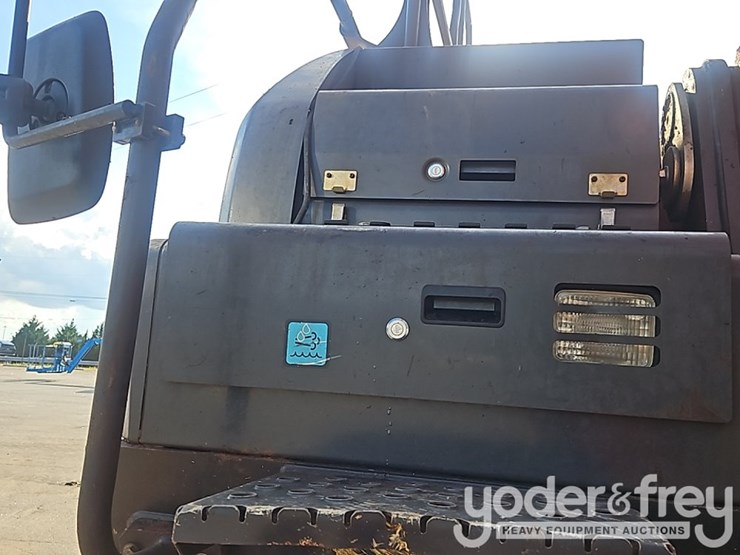 2018-hitachi-zx350-image-27