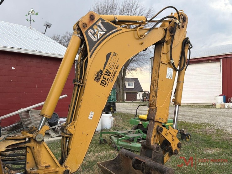 2001-caterpillar-420d-it-image-8