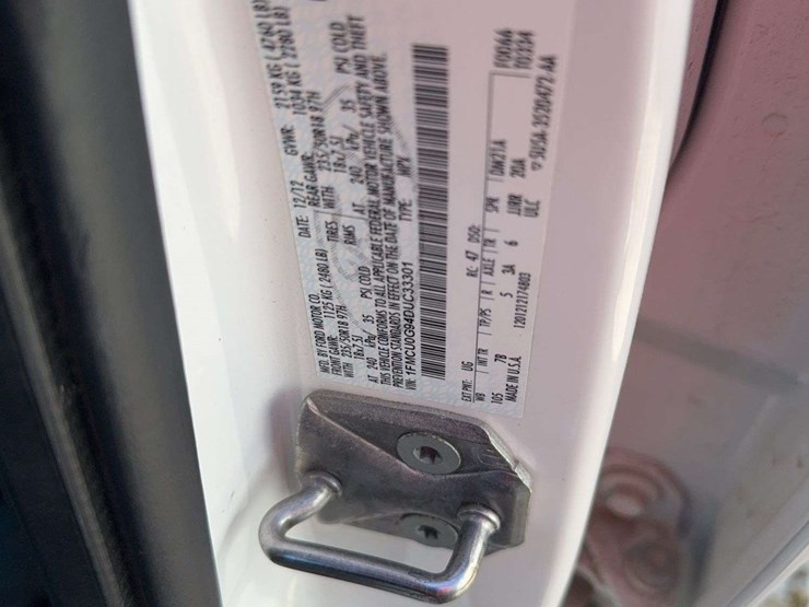 2013-ford-escape-image-9